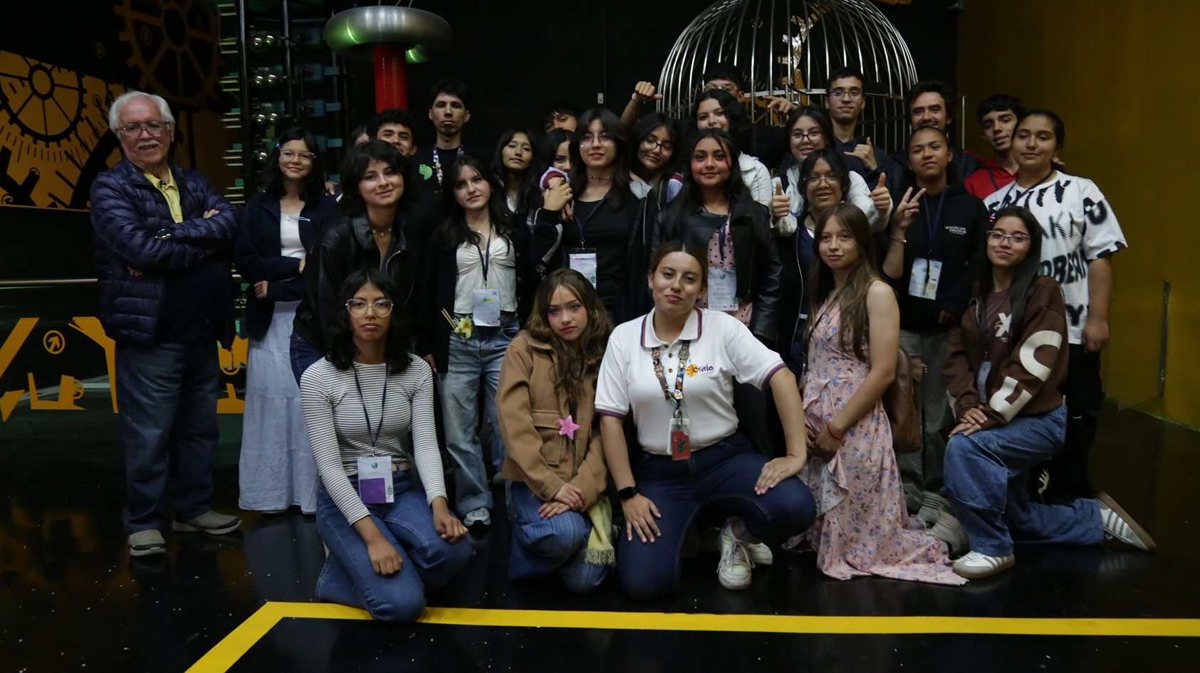 Jóvenes de Bogotá proponen soluciones para enfrentar los desafíos del agua y el cambio climático 10 IMG 3262 1